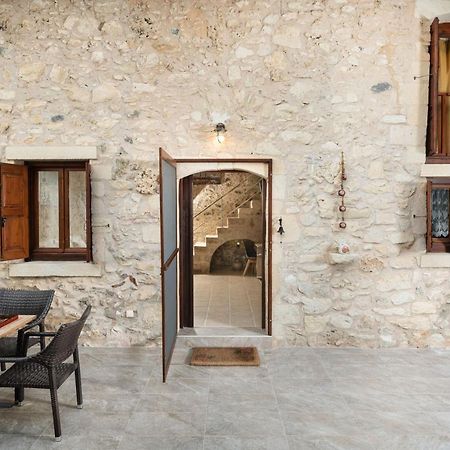 Mouríon Pagonas Traditional House מראה חיצוני תמונה