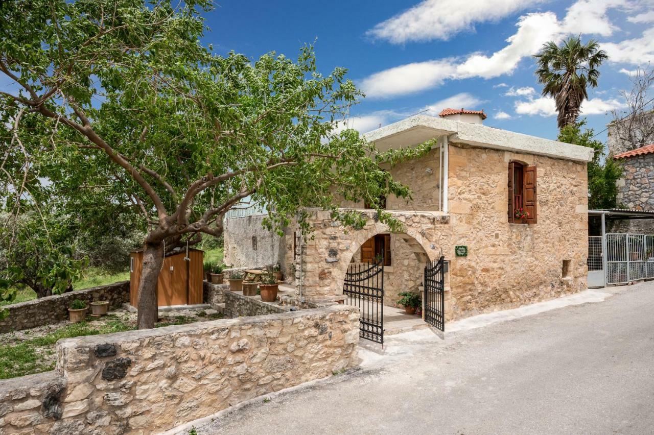 Mouríon Pagonas Traditional House מראה חיצוני תמונה
