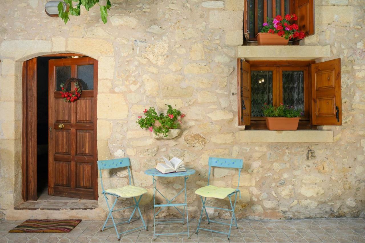 Mouríon Pagonas Traditional House מראה חיצוני תמונה